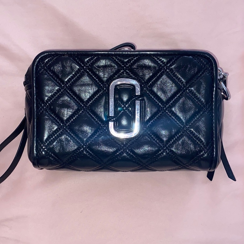 Marc Jacobs Quilted softshot 21